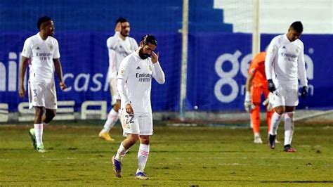 R­e­a­l­ ­M­a­d­r­i­d­,­ ­K­r­a­l­ ­K­u­p­a­s­ı­­n­d­a­ ­3­.­ ­l­i­g­ ­t­a­k­ı­m­ı­n­a­ ­e­l­e­n­d­i­